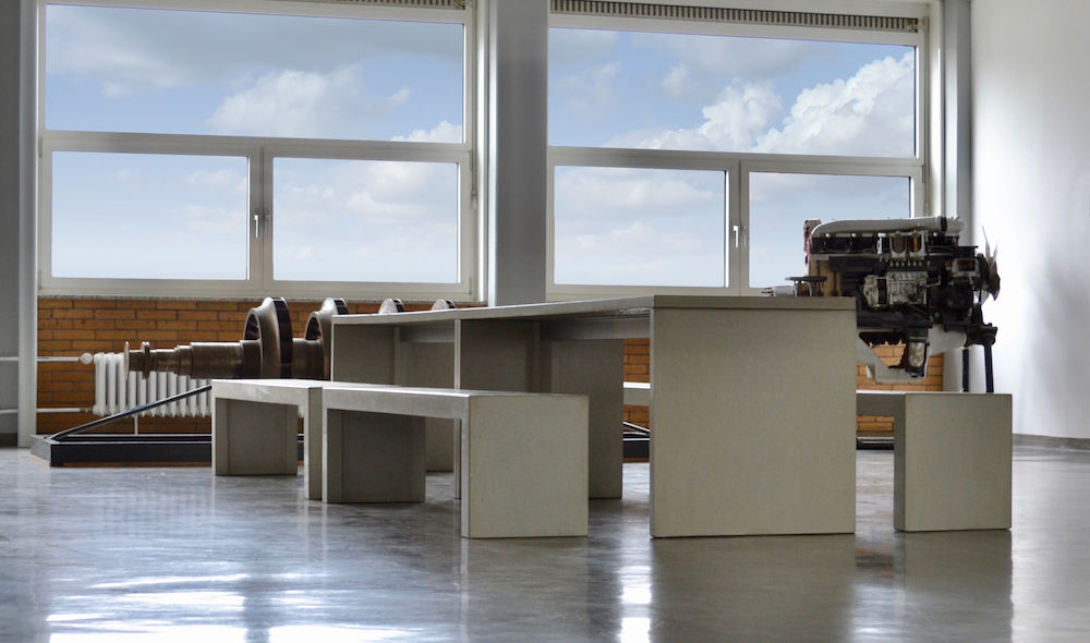 Beton Bank / Hocker „Concrebench“